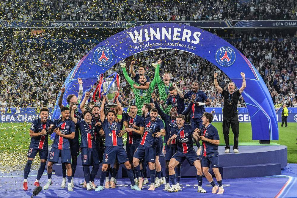 包含窗口期NBA季后赛传出新动向,葡萄牙体育外线爆发,管理层表态——媒体盛赞,阵容厚度经受考验的词条 包含窗口期NBA季后赛传出新动向,葡萄牙体育外线爆发,管理层表态——媒体盛赞,阵容厚度经受考验的词条